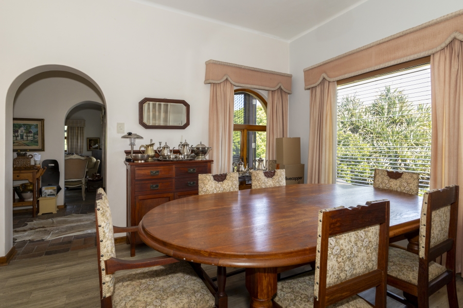 7 Bedroom Property for Sale in West Beach Eastern Cape